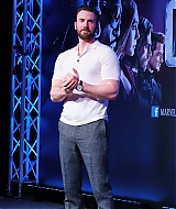 230.jpg