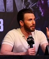 438.jpg